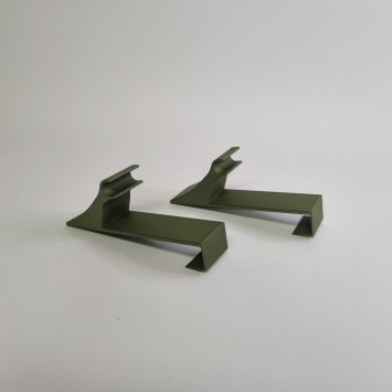 Skåpskrok för handduk