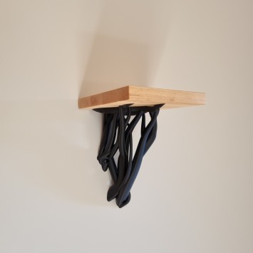 Hylla "Entangle Shelf"