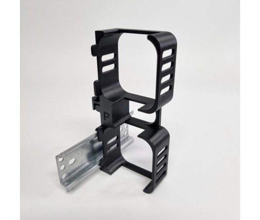 Plejd dubbel DIN-Fäste