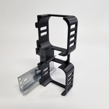 Plejd dubbel DIN-Fäste