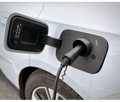 Laddluckeskydd Polestar 4