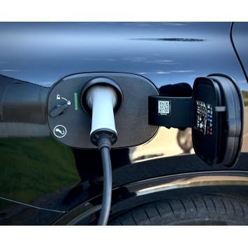 Laddluckeskydd Mercedes Benz GLC EV