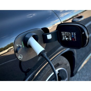 Laddluckeskydd Mercedes Benz GLC EV