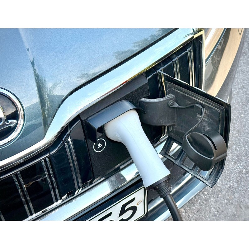 Skoda Superb iV (laddhybrid) laddluckeskydd Skoda Superb iV (laddhybrid) laddluckeskydd